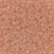 Miyuki delica kralen 11/0 - Transparent pink mist DB-1103 